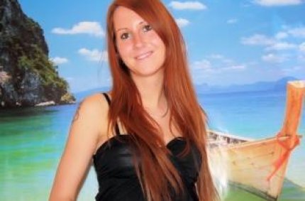 Profil von: Sanja - teens erotik, brustwarze